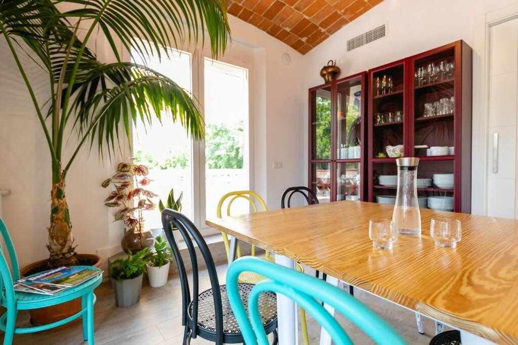 Newly Renovated Room W Pool & Bikeparking خيرونا الغرفة الصورة